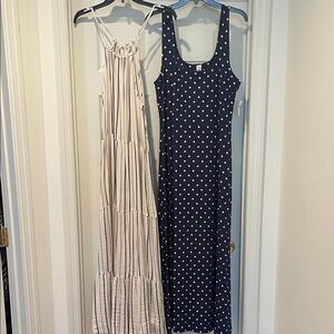 NWT Bundle of 2 Brand New Dresses  XL for 1 ship fee Old Navy Coastal Cabin Core